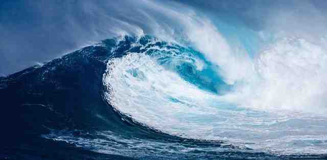 Où se trouve la plus grosse vague du monde ?