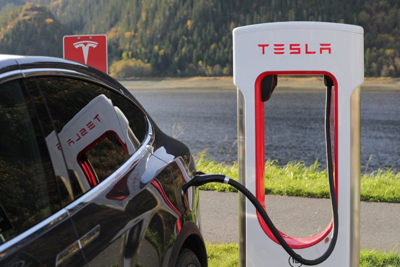 À quelle fréquence la batterie d'une Tesla doit-elle être remplacée ?