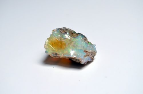 Quelles sont les vertus de la pierre d'opale ?