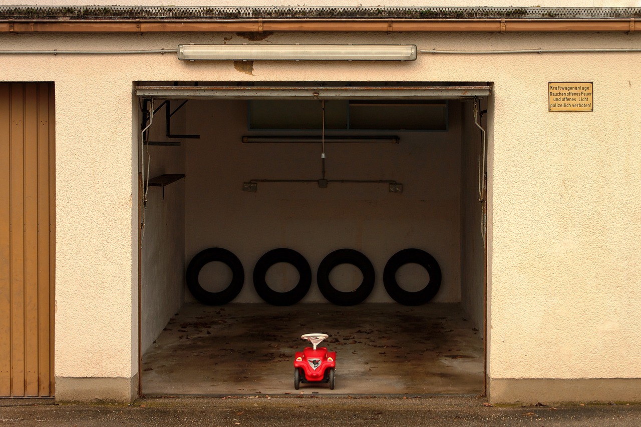 Quels sont les avantages des portes de garage pliantes ?